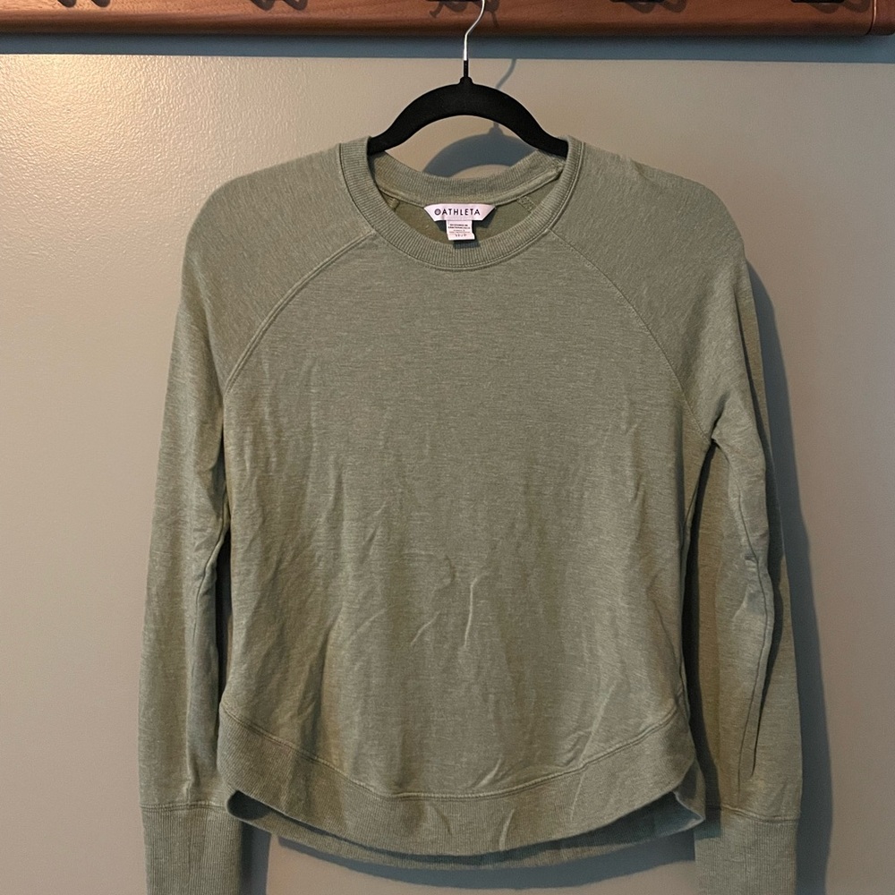 Athleta Green Long Sleeve Top